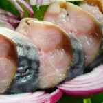 Готую кожного Різдва: як замаринувати скумбрію, щоб усі були в захваті