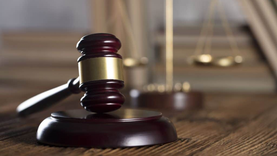 Волинянин облаяв неповнолітню, його судили