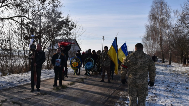 Навіки 31: на Волині попрощались з Героєм Павлом Акентьєвим