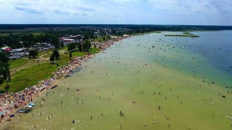 На Світязі закінчився туристичний сезон: де відпочивальників було найбільше, а де - найменше