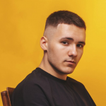 Її всі знають напам'ять: пісню співака з Волині назвали найкращим хітом 2023 року. Відео
