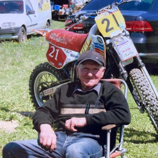 Виховав не один десяток чемпіонів України: помер легендарний волинський мотогонщик Анатолій Буренко