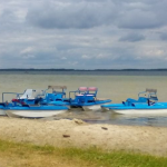 На Світязі під час негоди п’ятьох людей віднесло на катамарані, ще шість — на човні