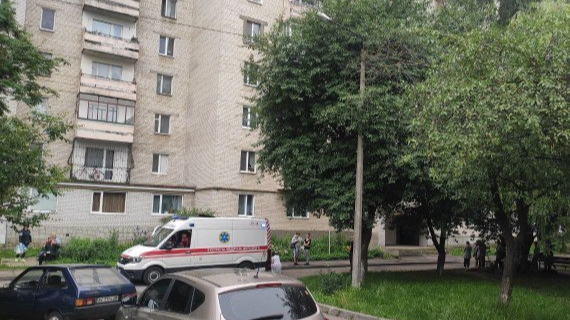 «Протягом години медики намагалися врятувати 19-річну дівчину»: подробиці трагедії у Луцьку