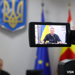 Зі шкіл Луцька військовим передадуть маскувальні сітки