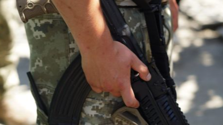 Трагедія на полігоні: курсант відкрив вогонь по інструкторах – двоє загиблих