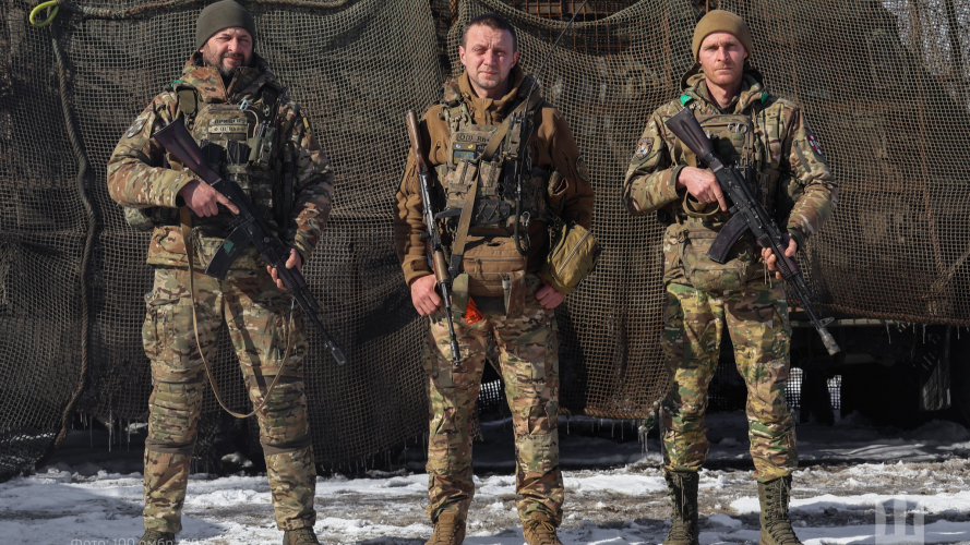 Із мирного життя — у бій: історія захисників з волинської «сотки»