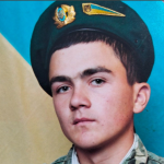 Віддав своє життя у бою: у громаді на Волині попрощаються із захисником Андрієм Денисюком