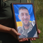 Надію на диво обірвала жахлива звістка: на Волині поховали Героя Володимира Мороза, який рік вважався зниклим безвісти