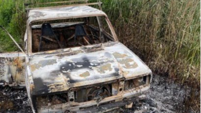 Наймолодшому 16 років: на Львівщині троє хлопців викрали «ВАЗ–2107» і спалили його