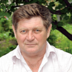 Відомого письменника з Луцька, який виправдовував збройну агресію Росії, хочуть забрати на обмін