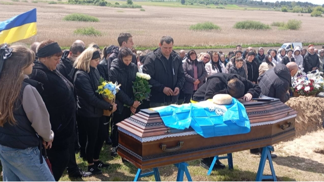 Загинув у бою понад два роки тому: на Волині попрощались з Героєм Григорієм Душним
