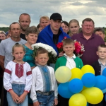 Три роки у російських тюрмах: на Волині зустріли звільненого з полону захисника