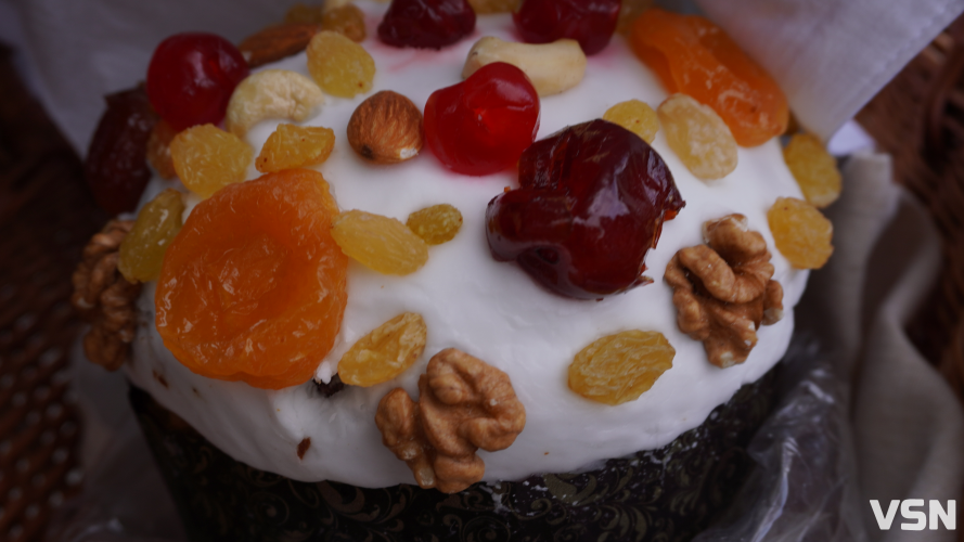 Друге життя паски: господині на Волині знають, що приготувати, якщо випічка зачерствіла