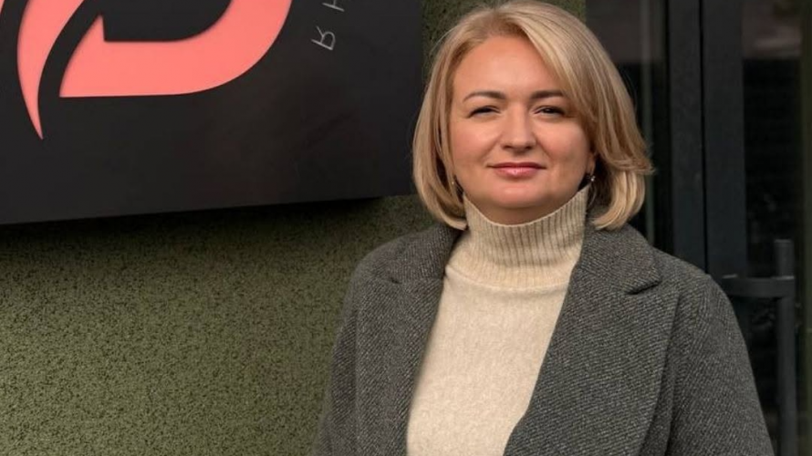 20 років мріяла про власний салон: як перукарка з Луцька отримала грант і відкрила бізнес