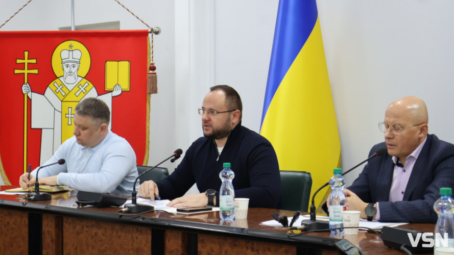 Як у Луцьку ремонтують аварійні ями?