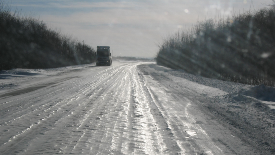 В Україні лютують снігопади: чи добереться негода на Волинь