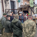 Луцька громада зібрала понад 25 тонн каштанів для допомоги ЗСУ