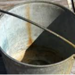 Судили волинянина, який металевим відром жорстоко побив свого двоюрідного брата