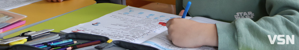 У Луцьку триває прийом заявок до перших класів: що потрібно знати батькам?