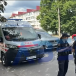 У Луцьку на Рівненській автівка збила дівчину
