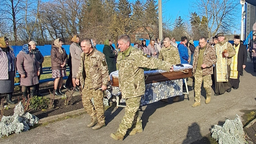 На Волині попрощалися із ветераном АТО Русланом Семенюком