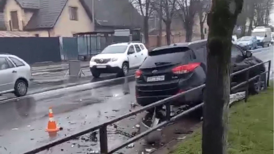 В ДТП у Луцьку на вулиці Львівській травмувався один із водіїв - його госпіталізували
