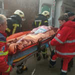 Тривалий час не виходила на зв’язок: у Володимирі із зачиненої квартири врятували літню жінку