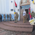Загибель підтвердила ДНК-експертиза: на Волині в останню земну путь провели 28-річного Героя Олександра Дробота