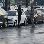 У Луцьку на авторинку роздавали повістки: продавці обурені