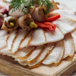 Має знати кожен: як часто можна їсти сало, щоб не набрати вагу