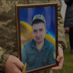 Отримав несумісну з життям мінно-вибухову травму: на Волині поховали захисника Сергія Петрину