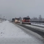 Волинь засипає снігом - очисна техніка працювала усю ніч. Відео