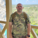 «Він був для мене порадником, без якого дуже важко»: спогади доньки про загиблого Героя з Волині Юрія Стеблянка
