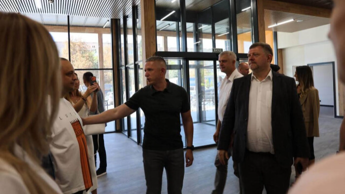 У Луцьку готують до відкриття Державний ветеранський простір: Олександр Корнієнко оглянув готовність центру