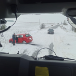 На Волині водійка легковика з дитиною потрапили у сніговий замет