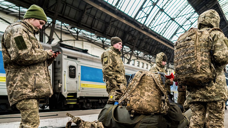 Мобілізація в Україні: чоловіків від 18 до 60 років автоматично ставитимуть на військовий облік