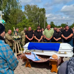 Чотири роки родина жила надією: на Волині поховали Героя Олександра Яковинця
