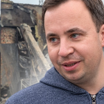 У Луцьку ліквідовують наслідки російської атаки на гаражний кооператив