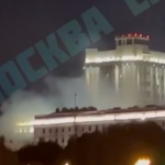 У Москві горить і димить будівля Міноборони Росії. Відео