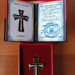 2 роки вважався зниклим безвісти: рідним полеглого захисника з Волині вручили орден «Хрест Героя»