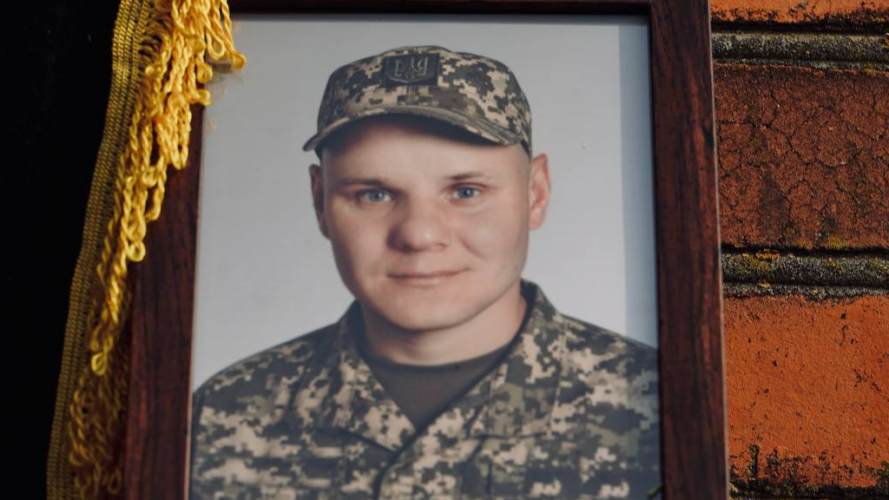 На Волині попрощалися із полеглим воїном Михайлом Чикирдою