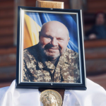 Життя обірвалося під час лікування: на Волині поховали захисника Василя Бакуна