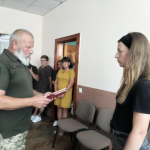 Дружині Героя з Луцького району вручили його посмертну нагороду