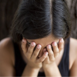 «Запросив на чай»: на Волині неповнолітній хлопець вчинив насильство над дівчиною