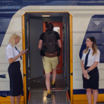 Можна придбати втричі дешевше: як заощадити при купівлі квитків на поїзди