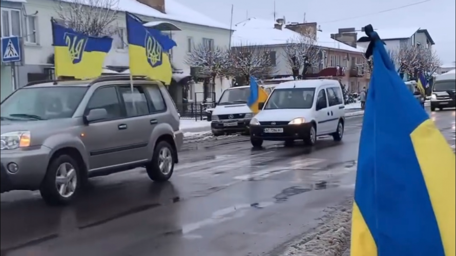 Через майже 2 роки після загибелі на Волинь «на щиті» повернувся Герой України Віталій Пархомук. Відео