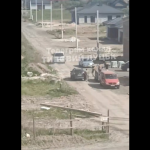 Розбили скло та пошкодили кузов: біля Луцька двоє чоловіків побили авто ТЦК. Відео