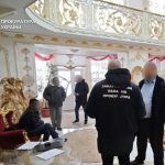 Не будинок, а царські хороми: на Закарпатті депутат райради приховав у  декларації мільйони