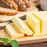 Як за 10 секунд відрізнити справжнє вершкове масло від підробки